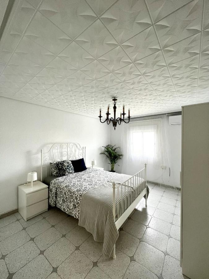 Holiday&Vacations Apartment On The Beach 瓦伦西亚 外观 照片