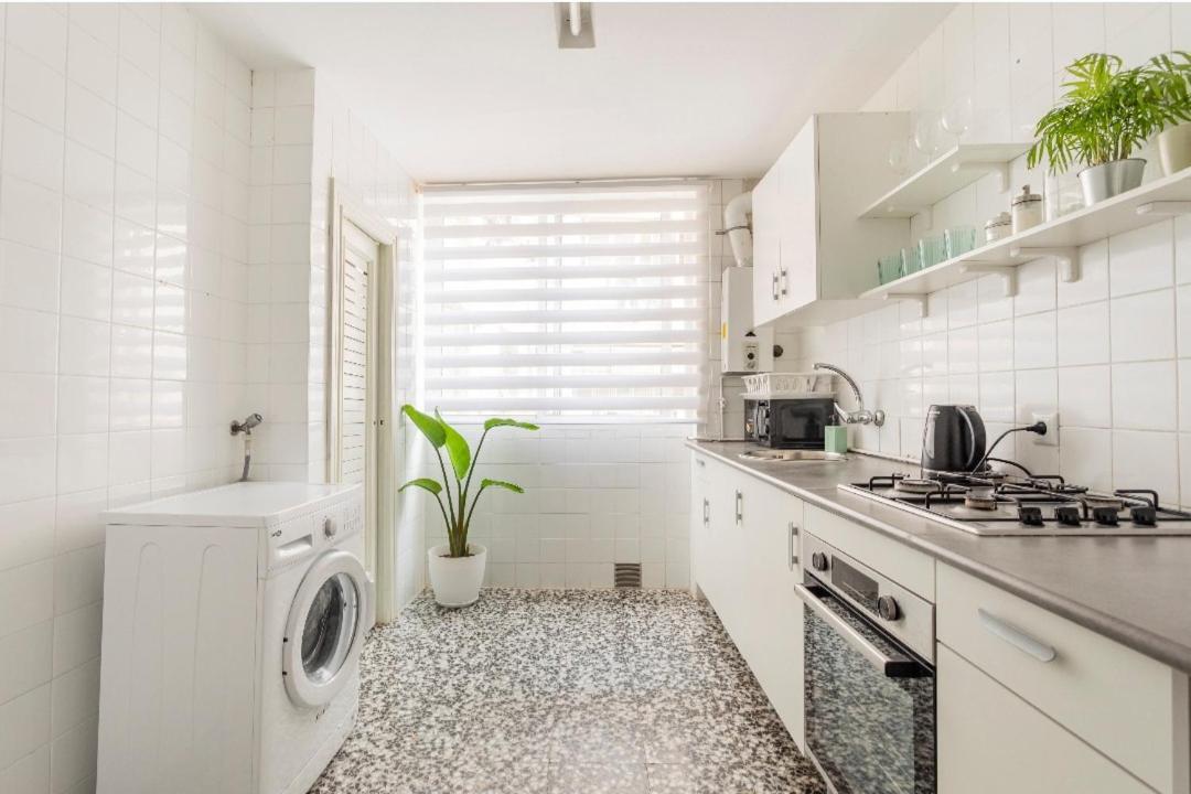 Holiday&Vacations Apartment On The Beach 瓦伦西亚 外观 照片